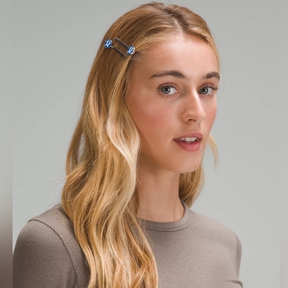 NEW 2 Pack Lululemon pipe Dream Blue Logo Bobby Pins